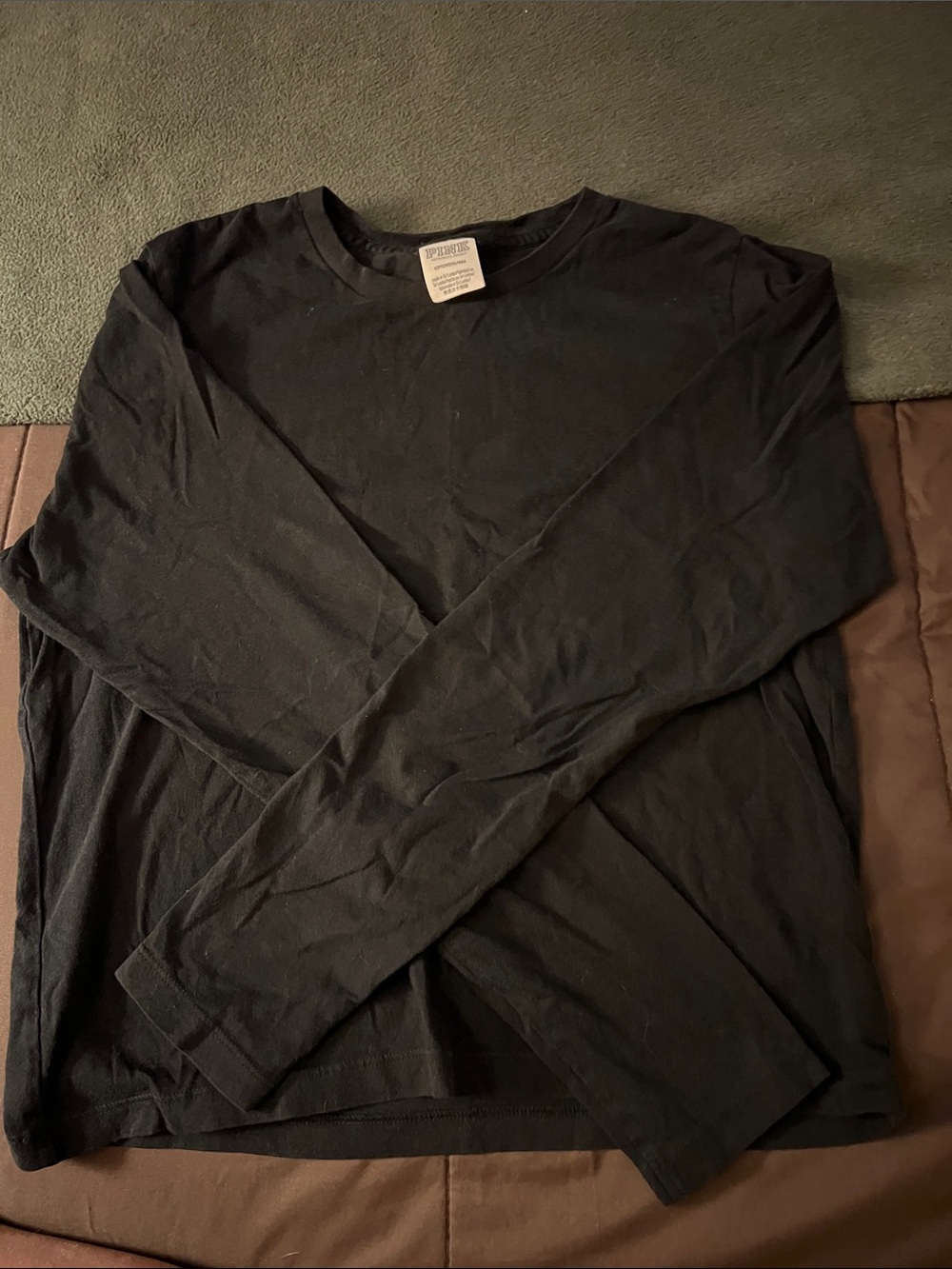 PINK Victoria's Secret Black Long-Sleeve Crewneck Tee